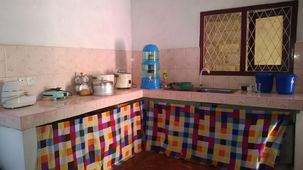 Damith Tourist Inn Mirissa Ngoại thất bức ảnh