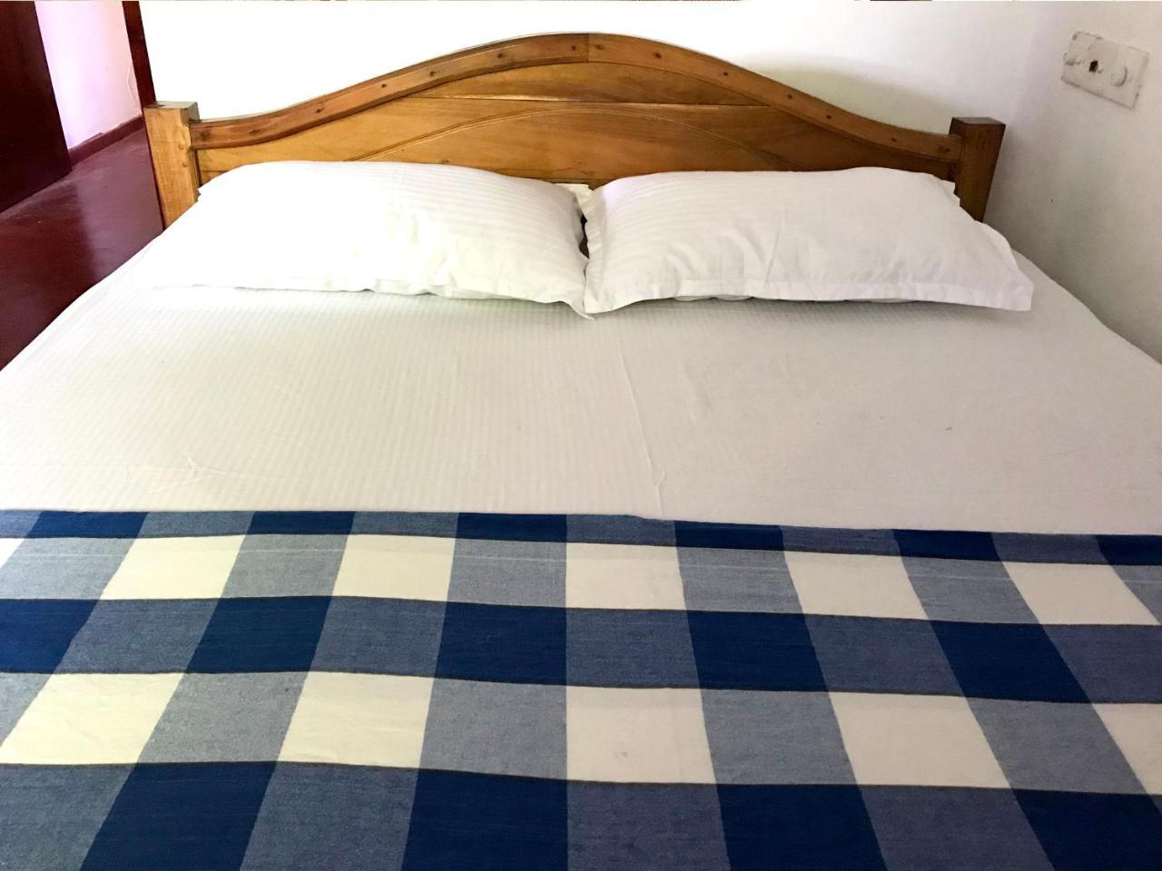 Damith Tourist Inn Mirissa Ngoại thất bức ảnh
